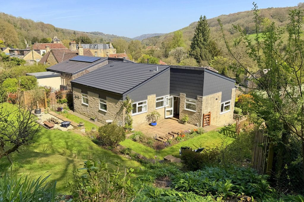 Property photo 1 of 21