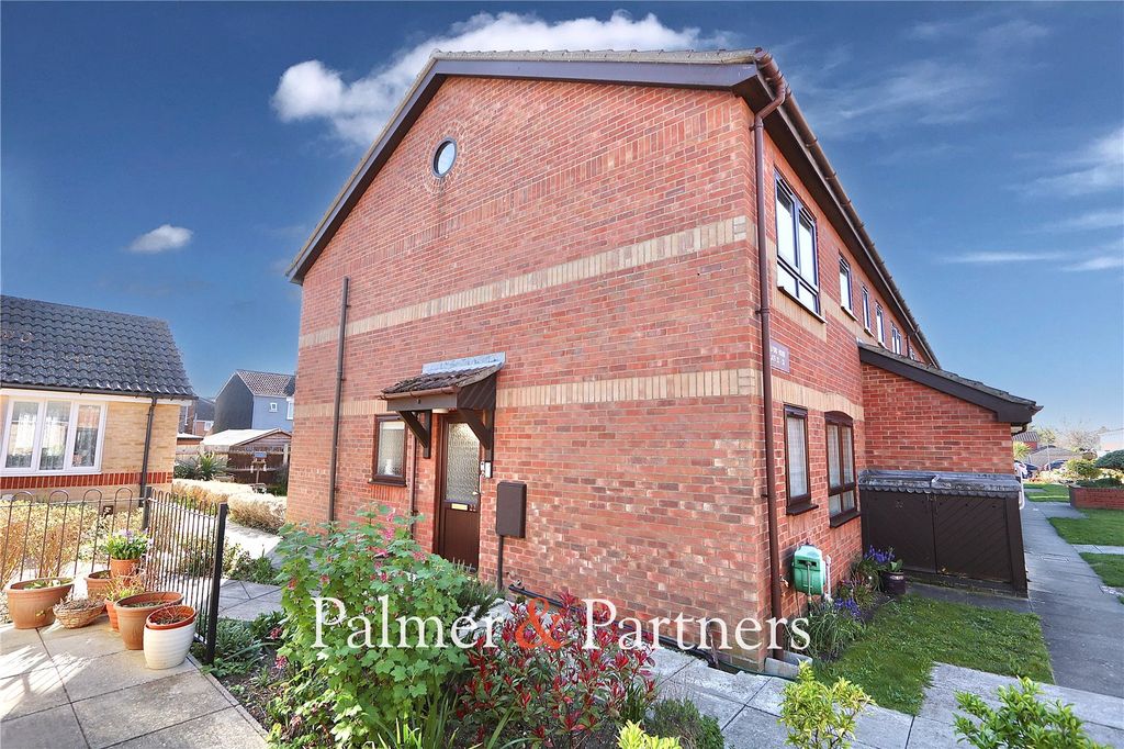 Property photo 3 of 17 Picture No. 02