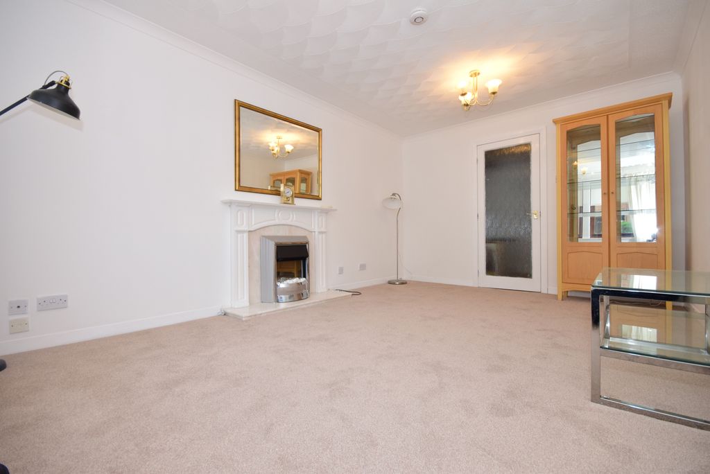 Property photo 3 of 12 Dsc 0019