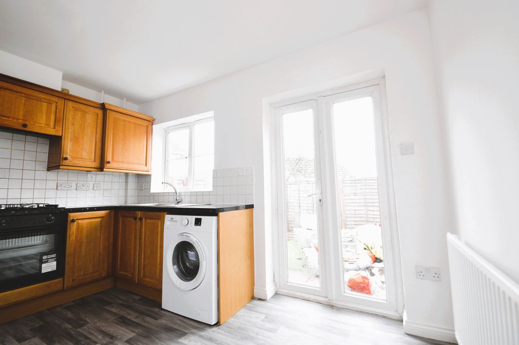 Property photo 3 of 8 Dsc_0682