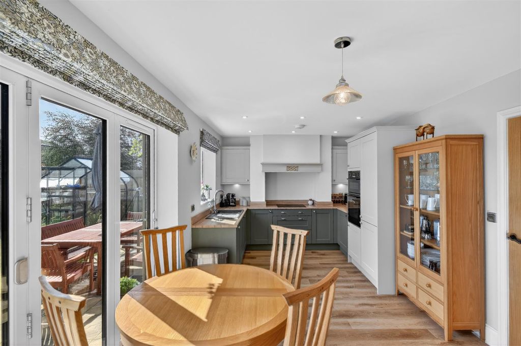 Property photo 2 of 14 Dsc_3035.Jpg