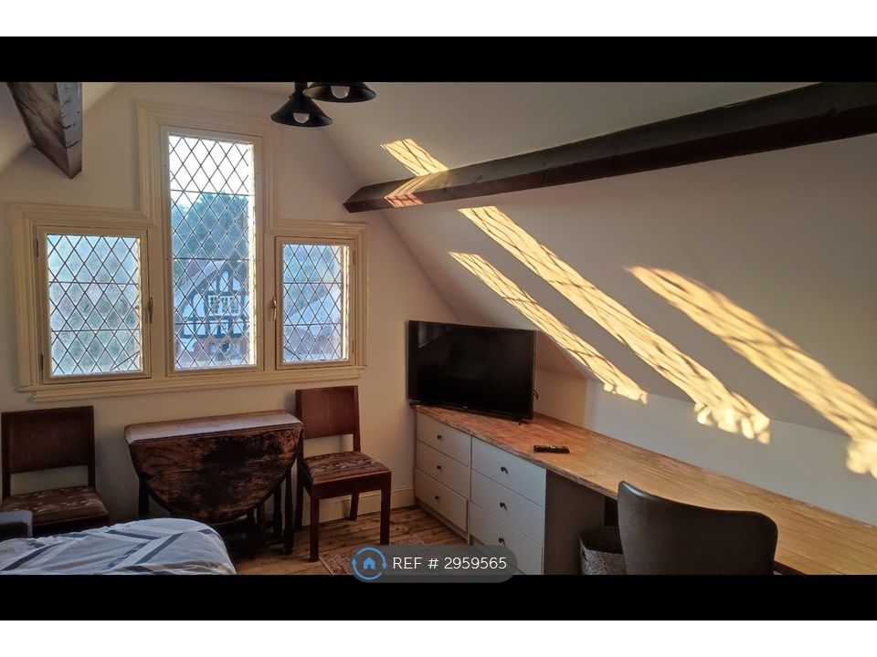 Property photo 3 of 8