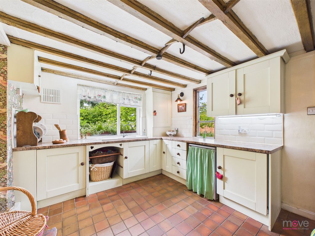 Property photo 2 of 17 Kitchen