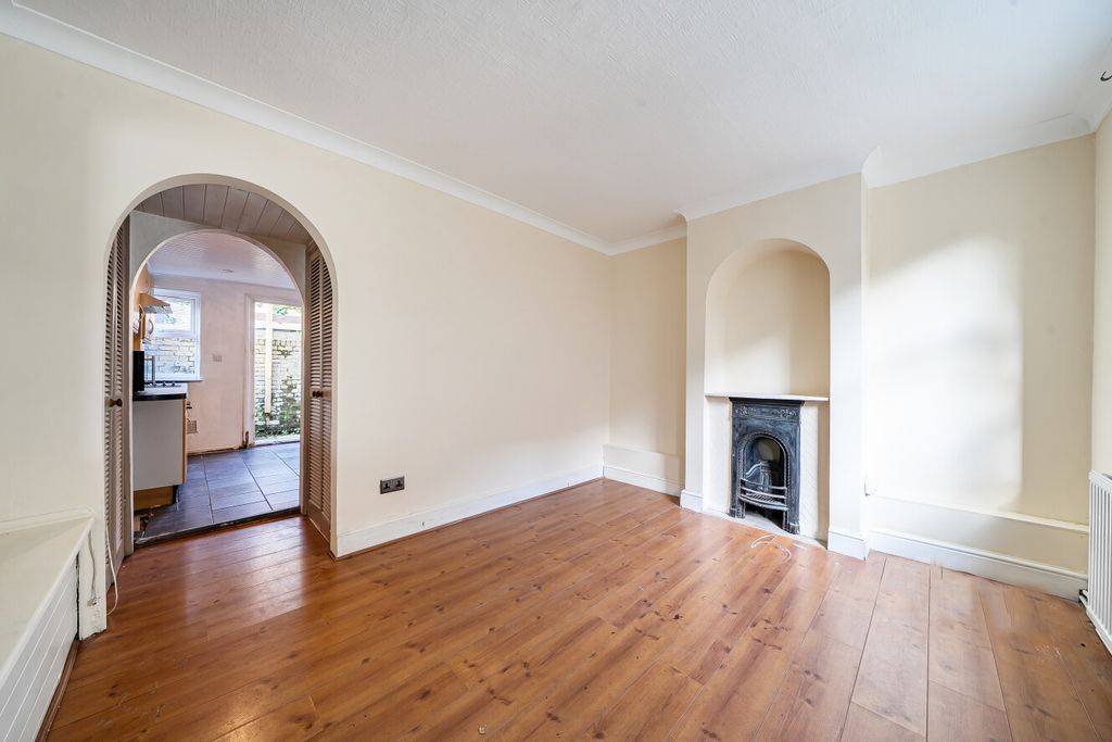 Property photo 2 of 17 1435414-10-69c55d...