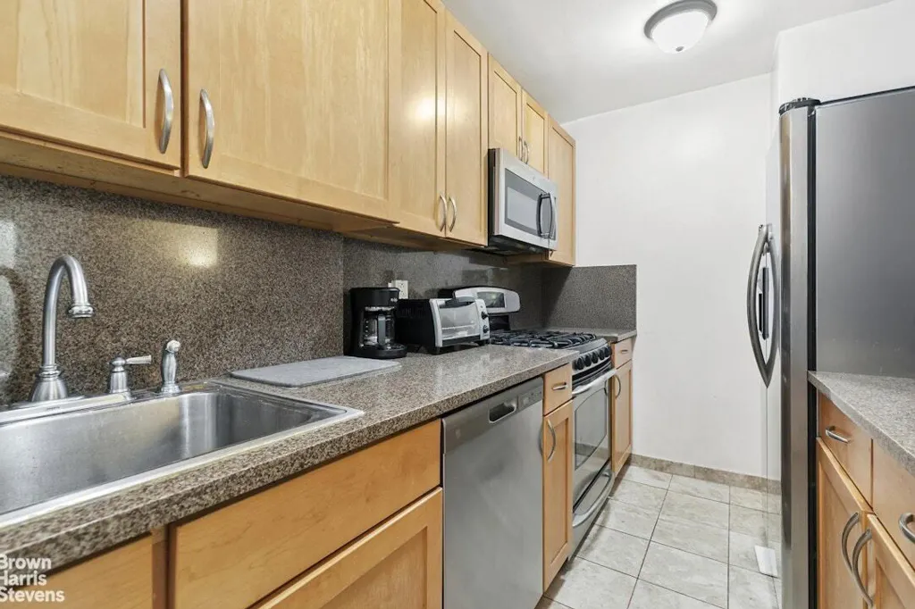Property photo 3 of 12 <Alttext/>
