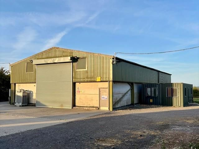 Property photo 2 of 24 Grain Store, Templecombe.Jpg