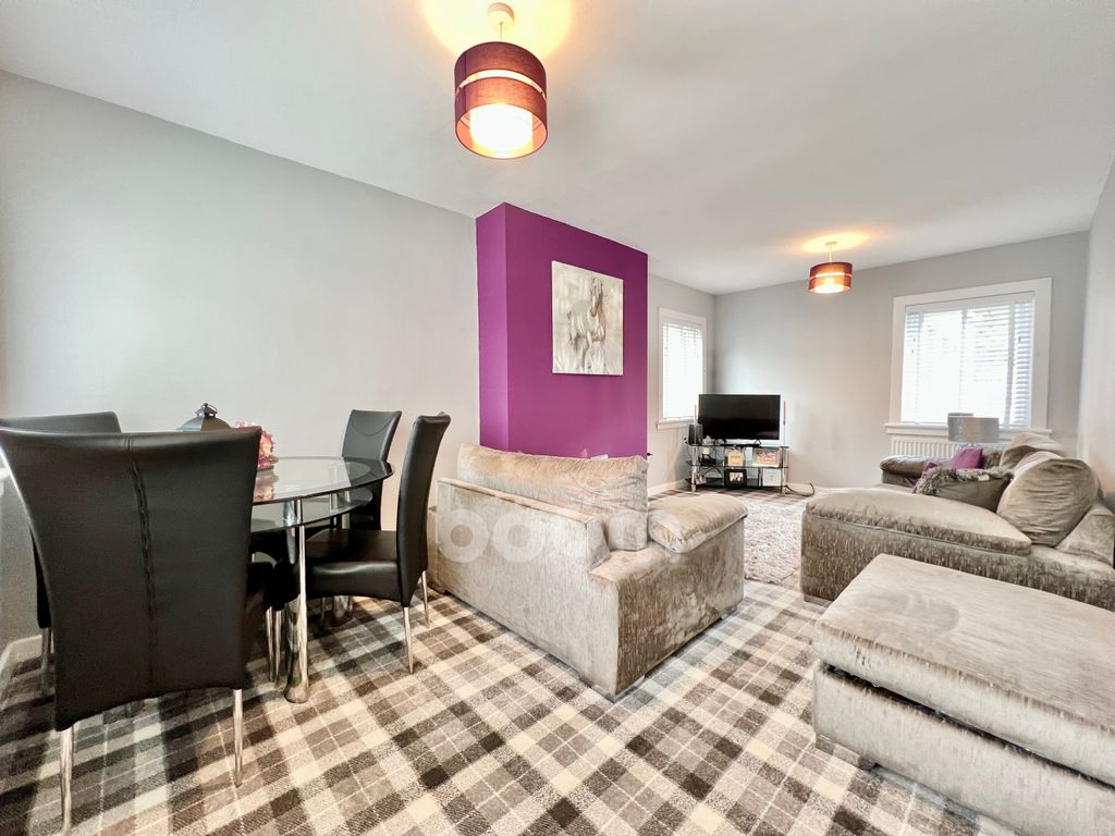 Property photo 2 of 24 Kirk Road, Beith Dining Area