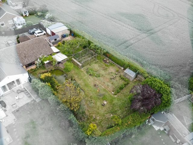 Property photo 2 of 12