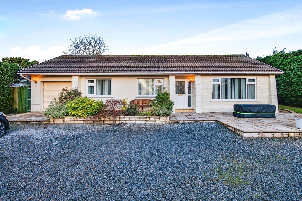 Property photo 2 of 19 Photography
