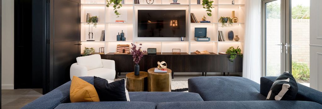 Property photo 1 of 5 Interior Living Room Image At Trent Park