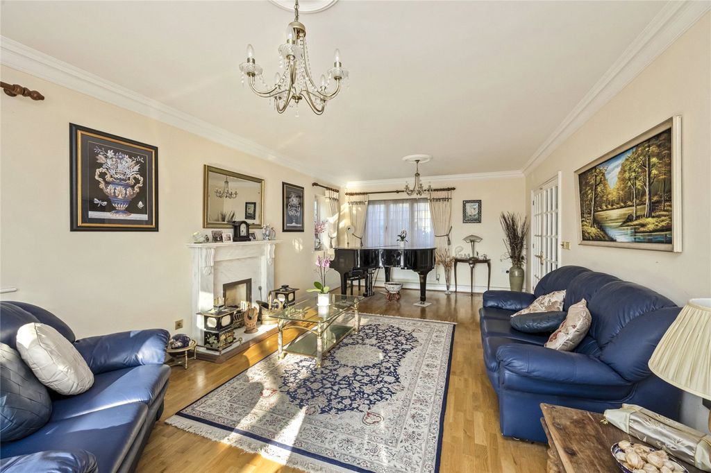 Additional image 4 of 5 bed detached house for saleKnoll Place, Gravelye Lane, Lindfield, Haywards Heath RH16