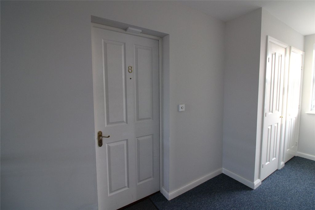 Property photo 2 of 10 Picture No. 22