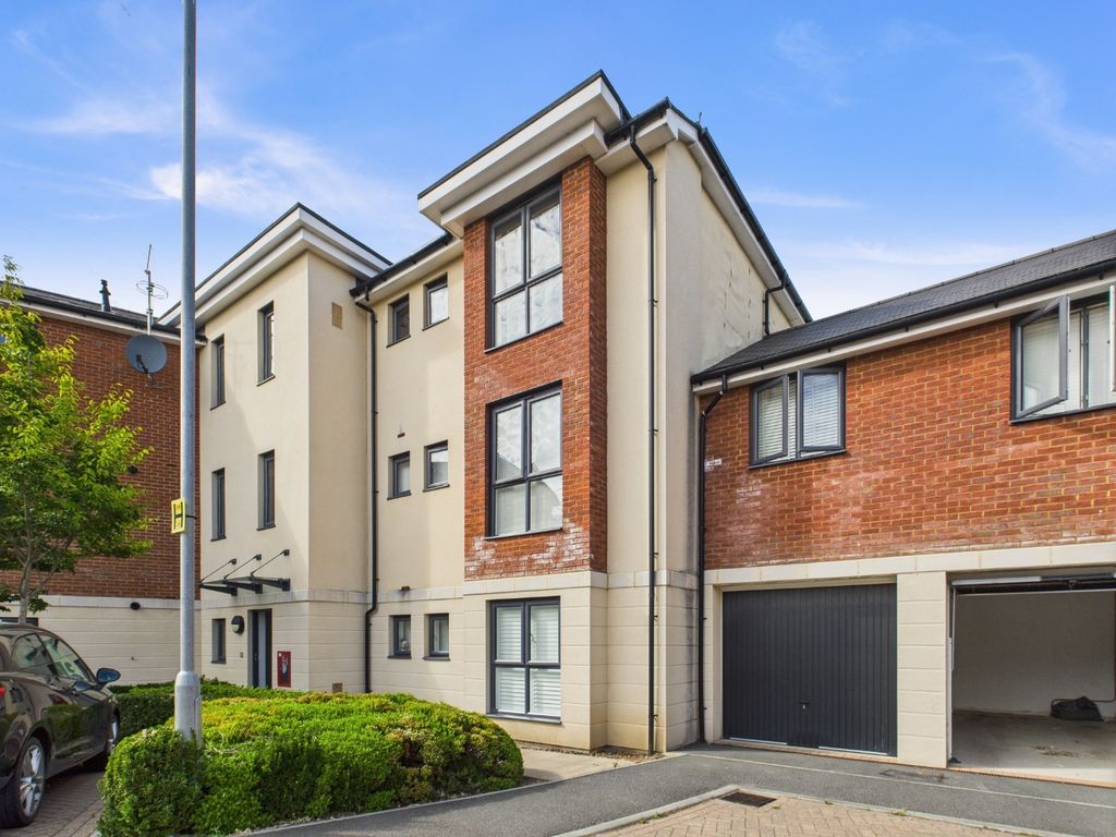 Property photo 2 of 16 4131022