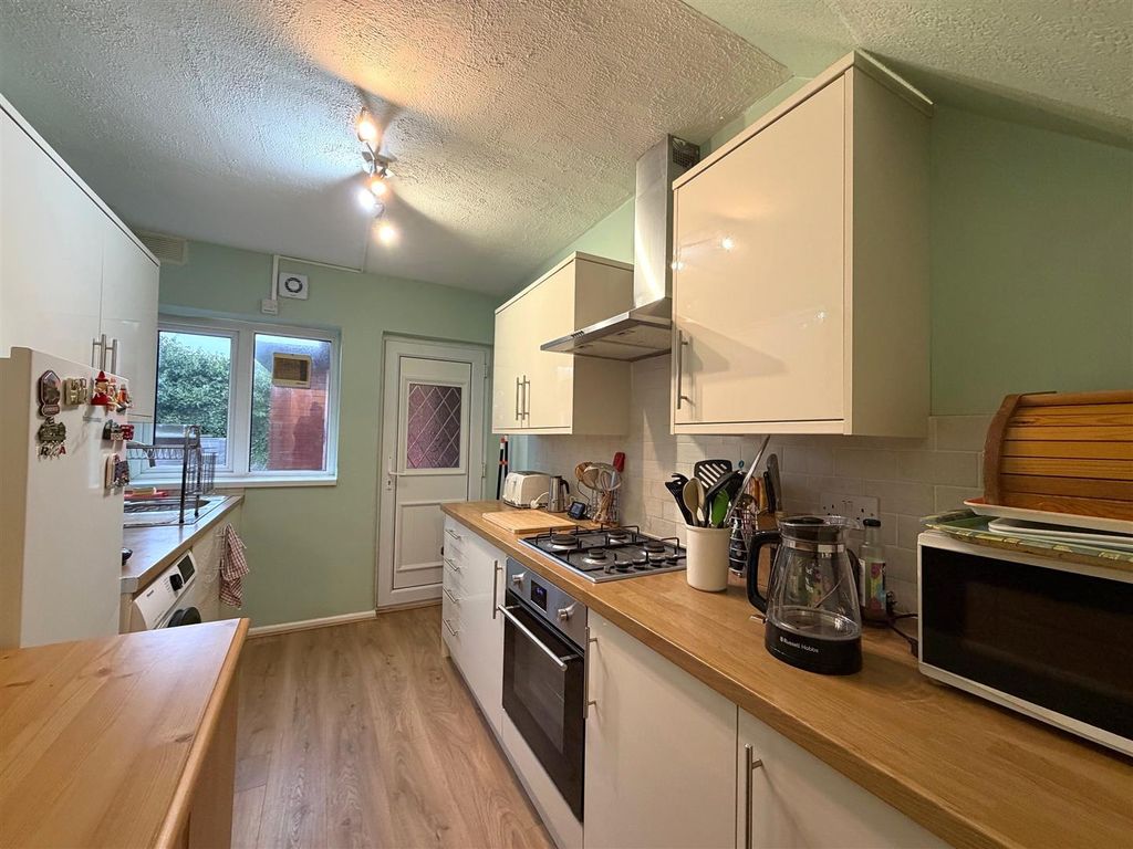 Property photo 3 of 23 d .Jpeg