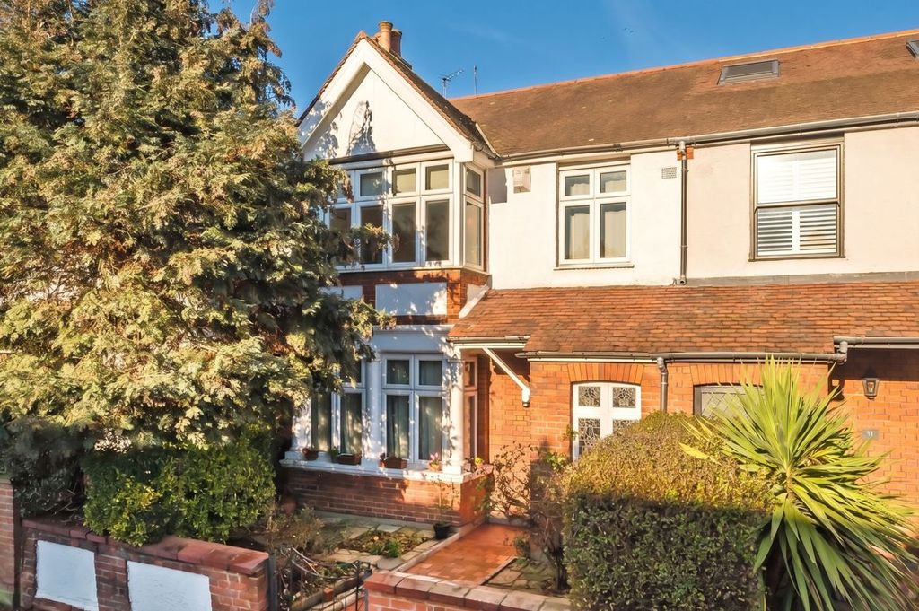 Property photo 1 of 7