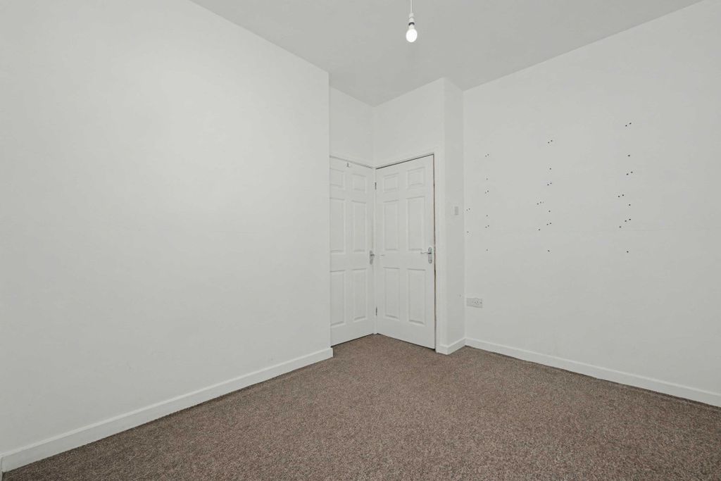 Property photo 3 of 14 178 Mowbray Street, Newcastle Upon Tyne, Ne6 5Pa