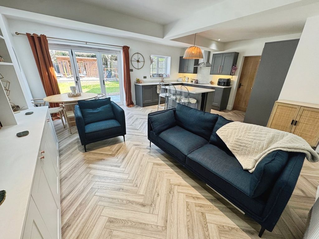 Property photo 2 of 35 Kitchen/Dining/Family Room