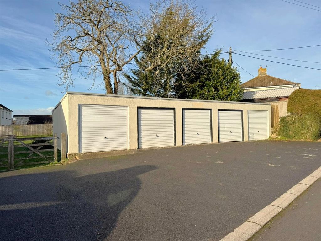 Property photo 1 of 5 Lotimage2436547.Jpg