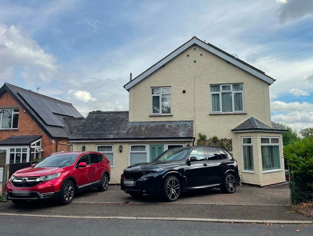 Property photo 1 of 32