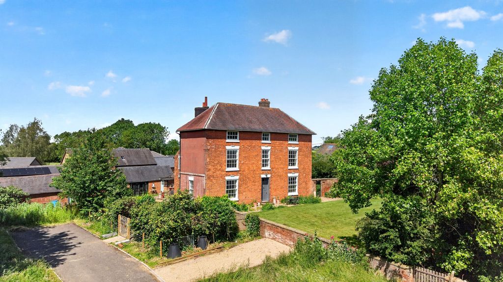 Property photo 1 of 39