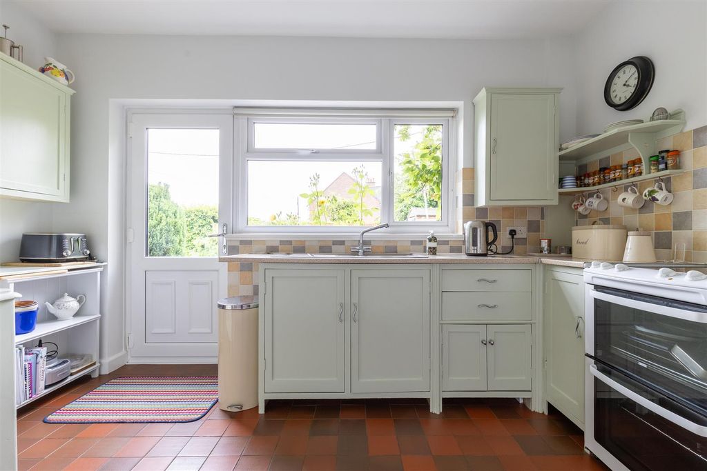 Property photo 2 of 27 1Moorsfieldave-4.Jpg