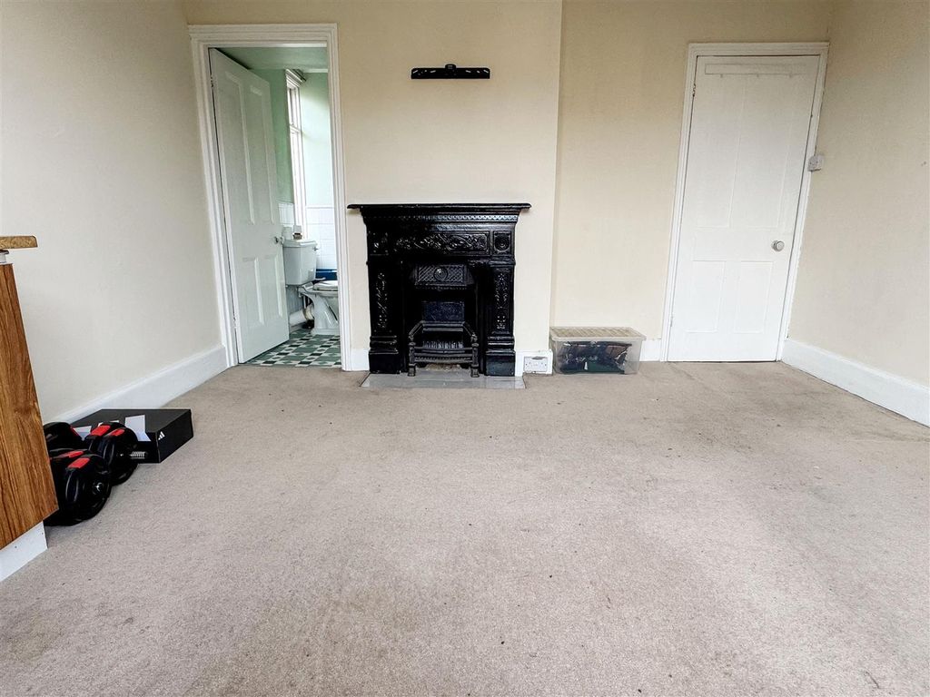 Additional image 11 of 5 bed semi-detached house for saleBeach Road, Littlehampton BN17