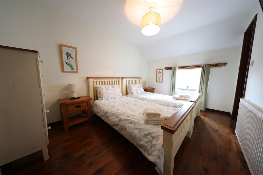 Additional image 21 of 6 bed detached house to rentGreens Lane, Burton Pidsea, Hull HU12