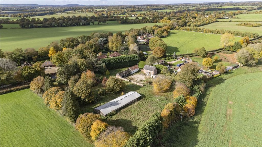 Property photo 1 of 18 House