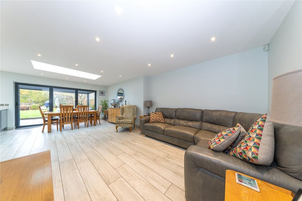 Property photo 1 of 24 Picture No. 40