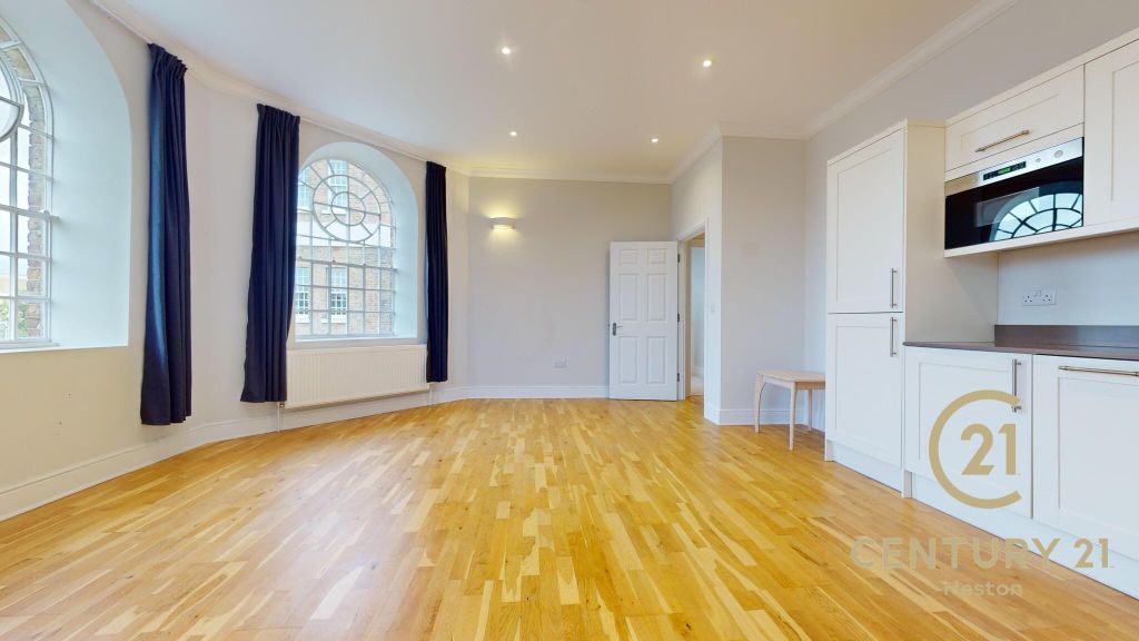 Property photo 3 of 20