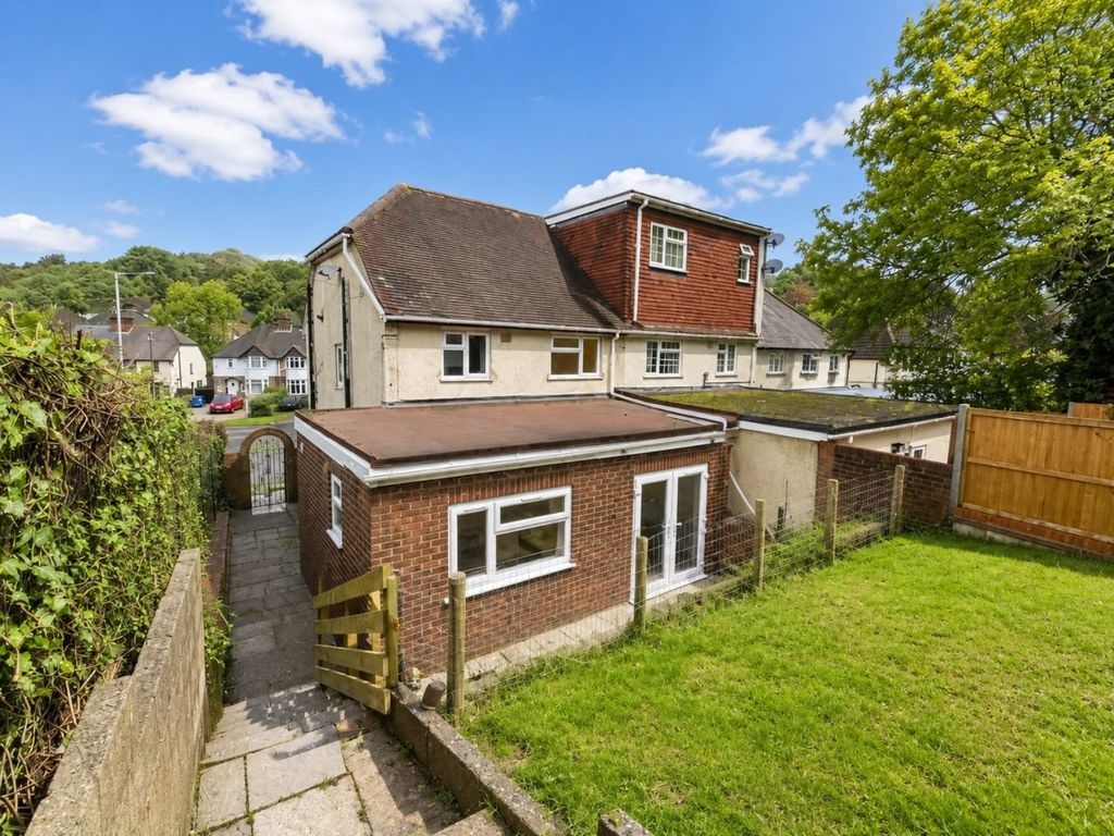 Property photo 2 of 13