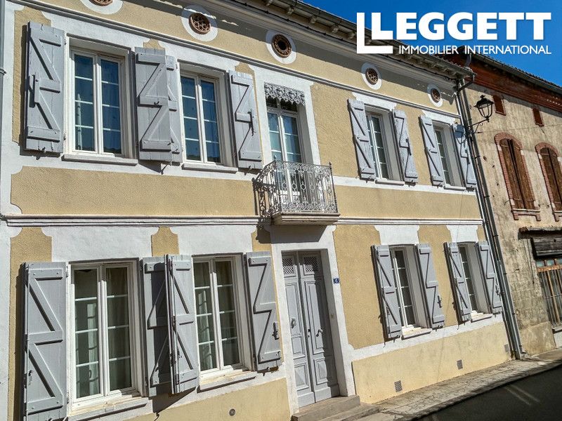 Property photo 1 of 10