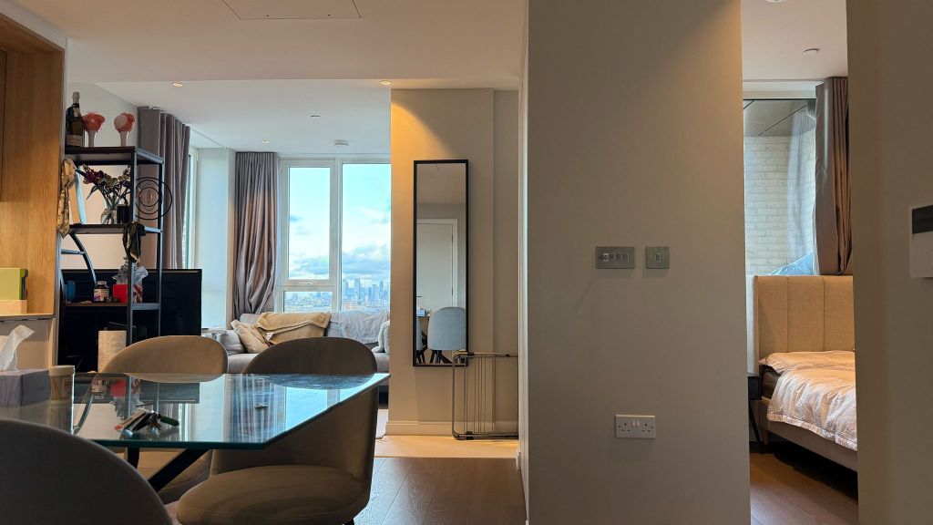 Property photo 1 of 28