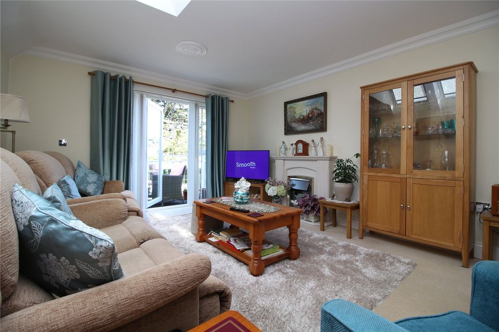 Property photo 2 of 11 Picture No. 02