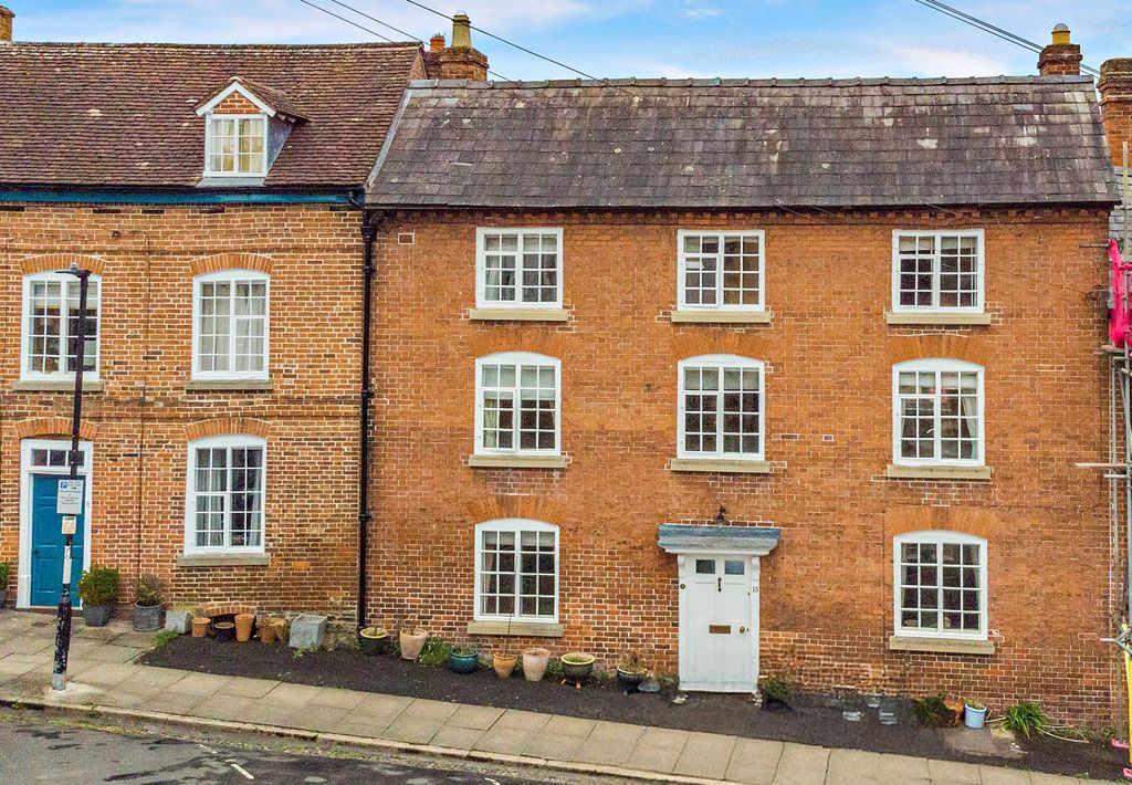 Property photo 1 of 25 Picture No. 29