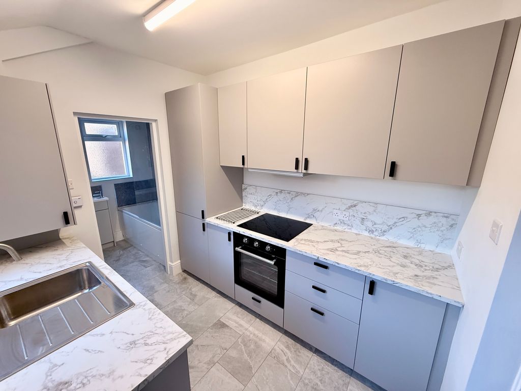 Property photo 1 of 26 Image