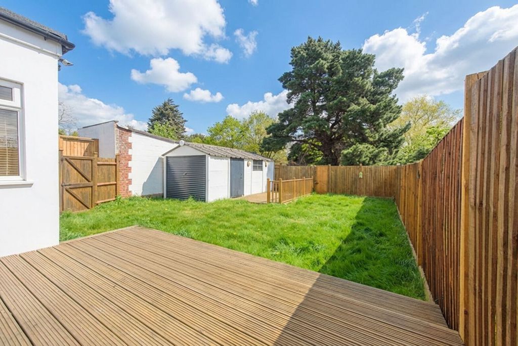 Property photo 3 of 13