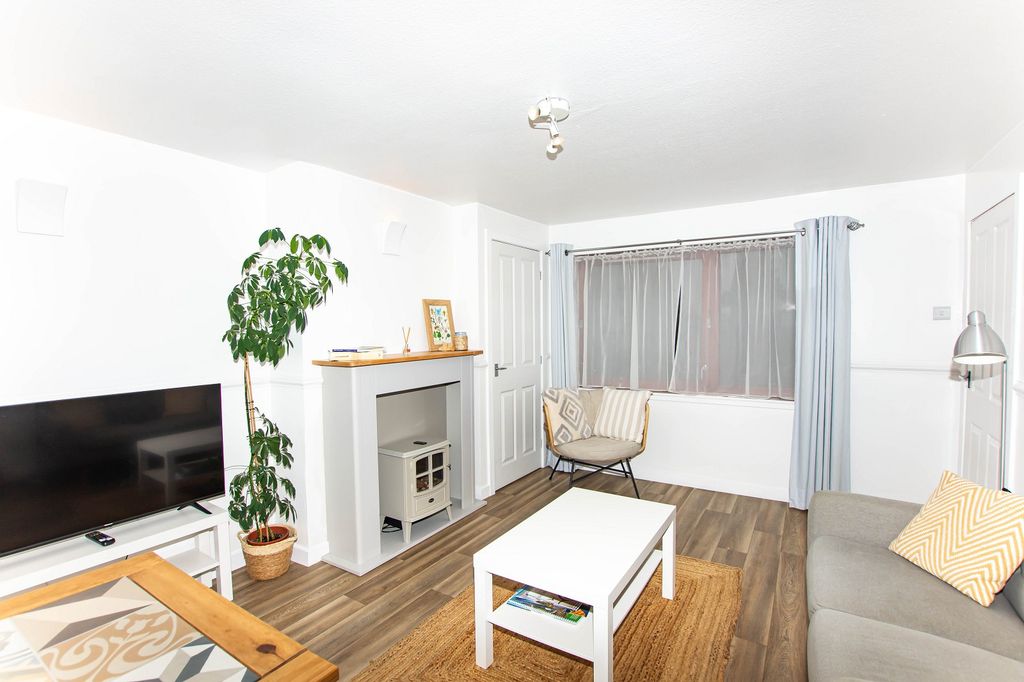 Property photo 3 of 12 Not Specified