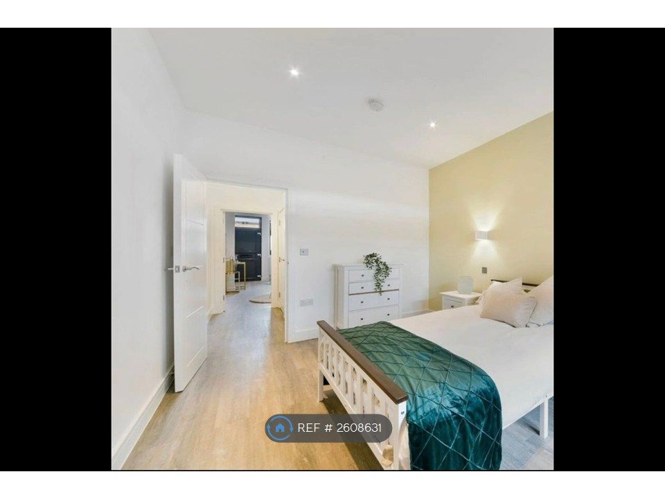 Property photo 1 of 4