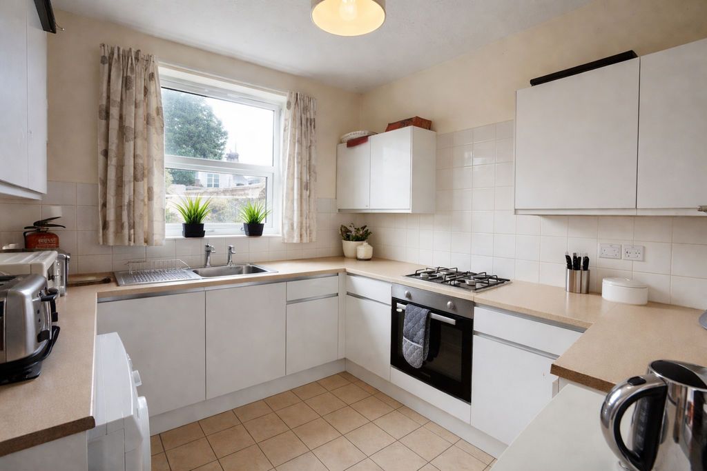 Property photo 2 of 4 Photo 3