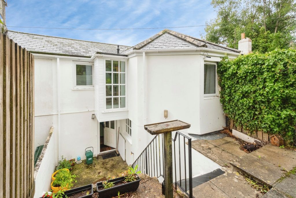 Property photo 1 of 20 Pbox-Img.Jpg