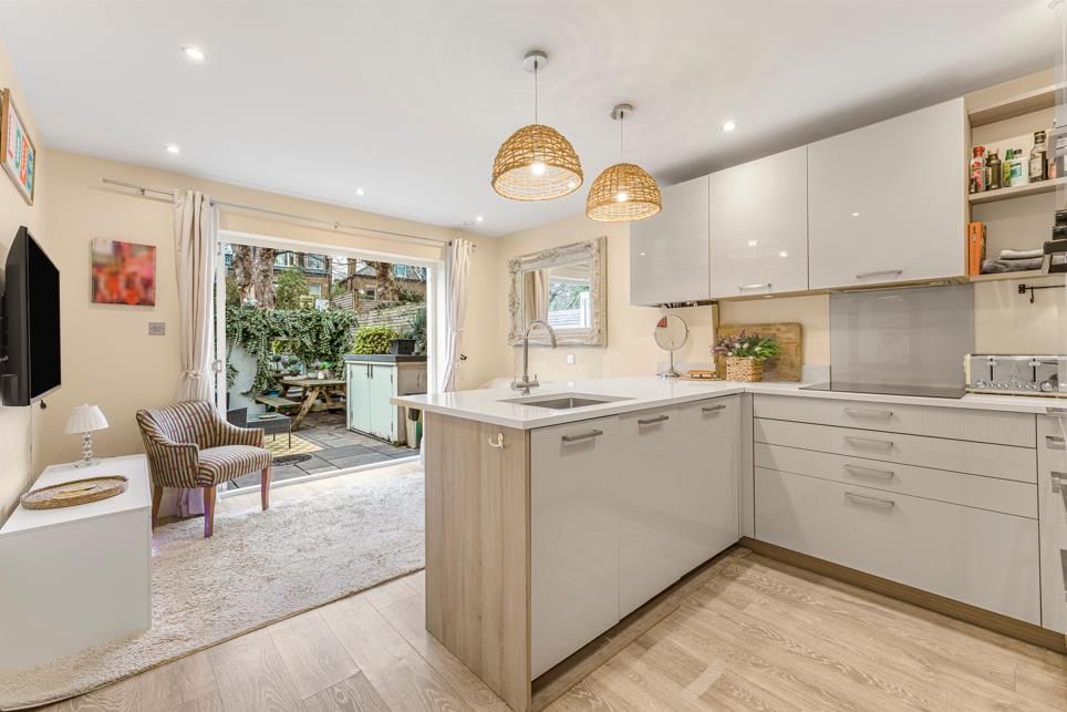 Property photo 2 of 7 Dr1.Png