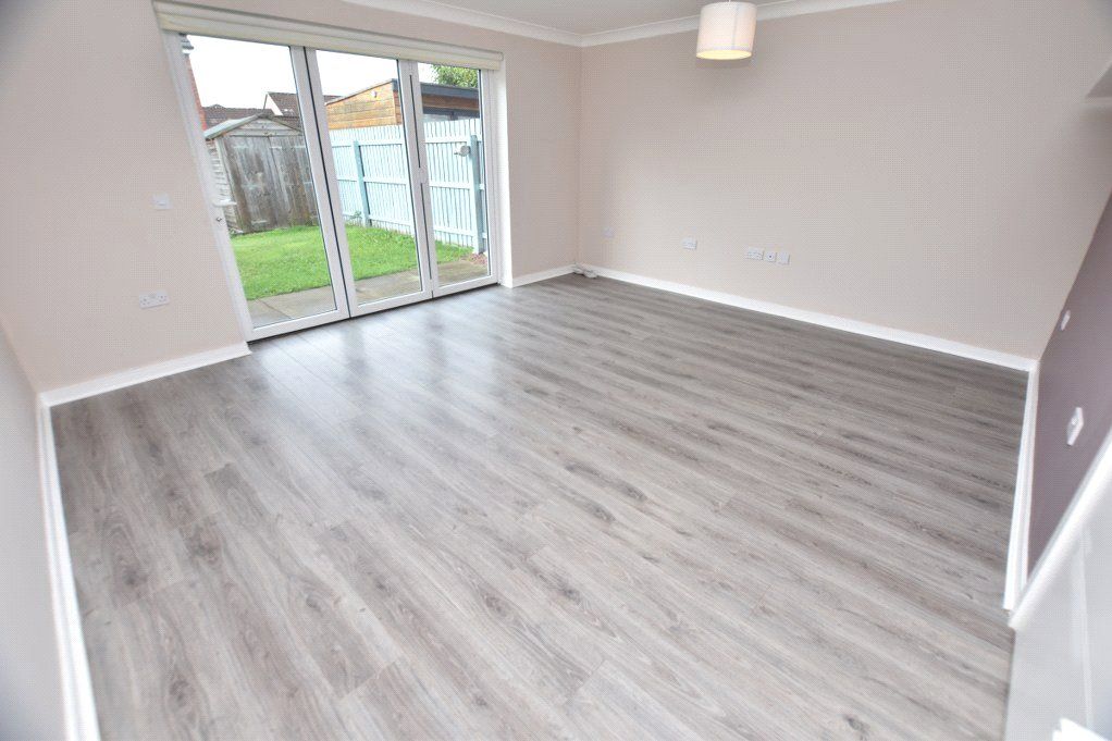 Property photo 3 of 15 Picture No. 04
