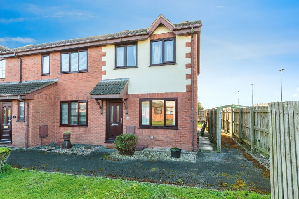 Property photo 1 of 17 Photography