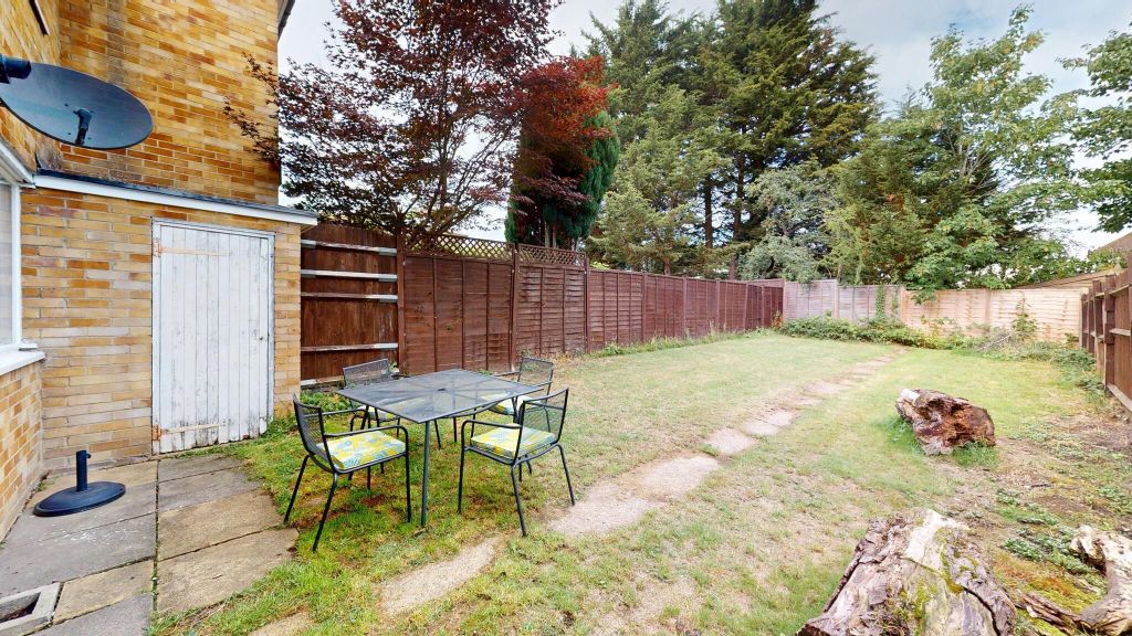 Property photo 2 of 25