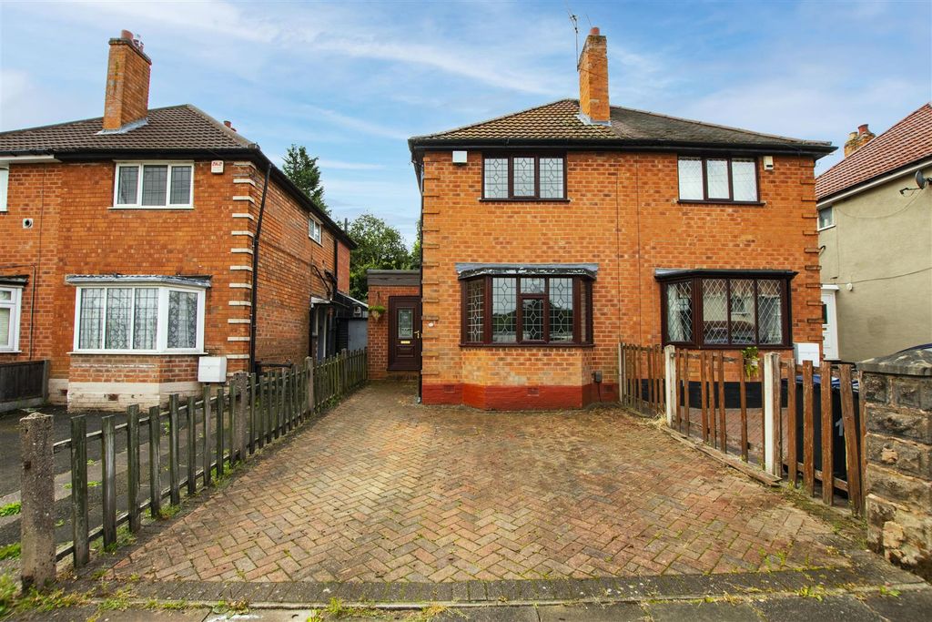 Property photo 1 of 27 Approach