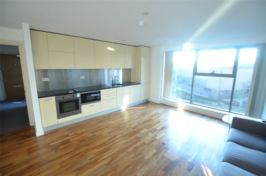 Property photo 2 of 6 Picture No. 07