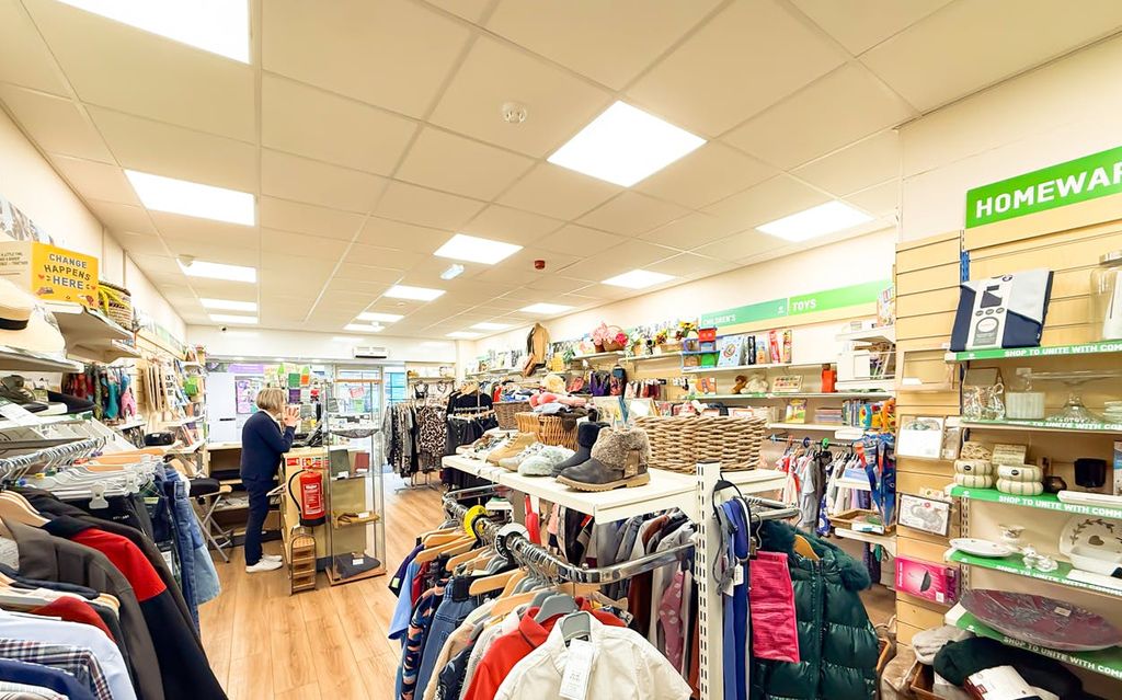Property photo 3 of 6 32-School-Lane_Retail-Unit-For-Sale_0000S_0000S_0003_Layer-24.Png