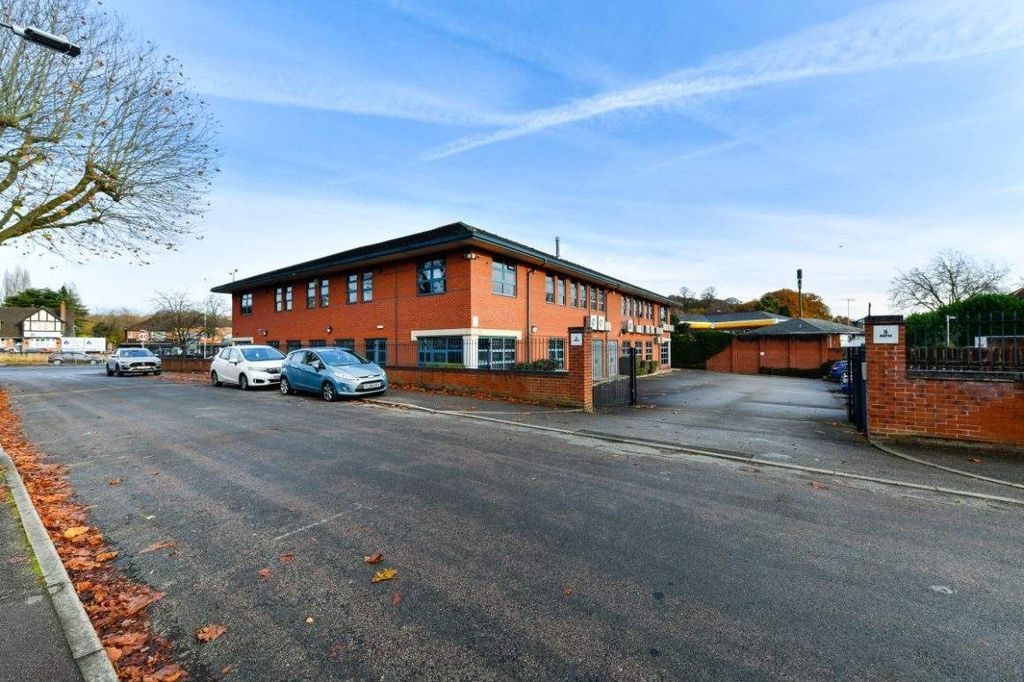 Property photo 3 of 7