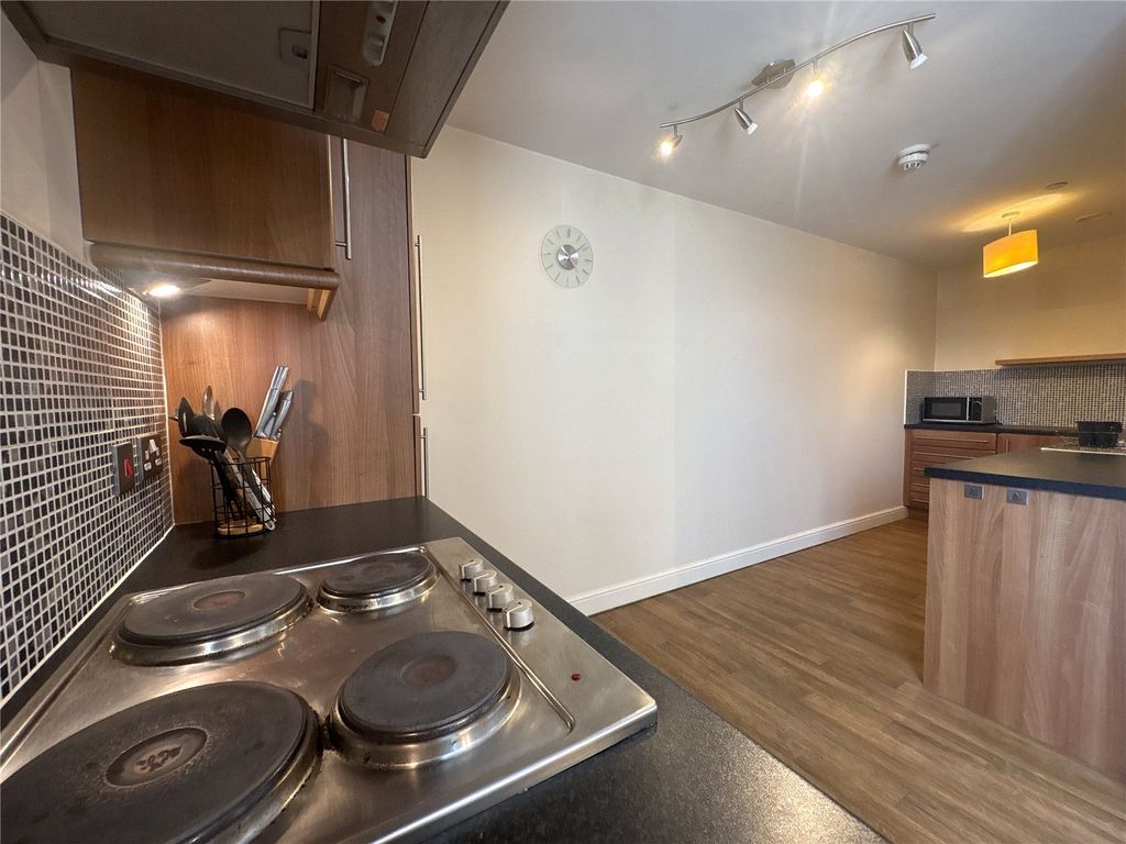 Property photo 2 of 15 Picture No. 26